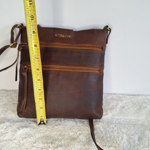 Estalon Crossbody - Picture 3 of 10